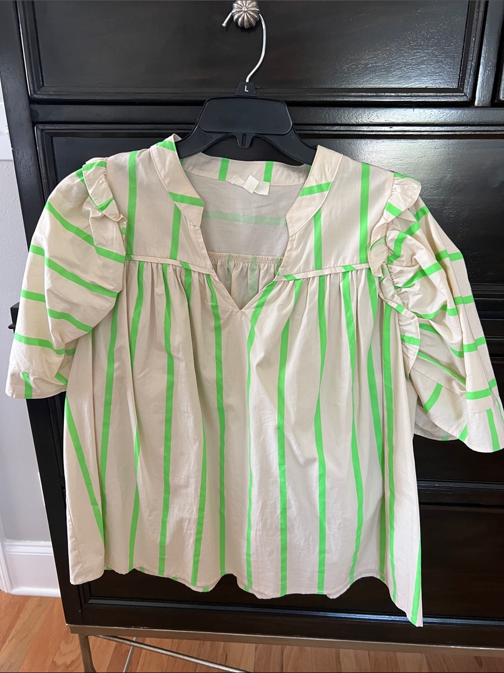 entro Green Stripe Short Sleeve Peasant Blouse